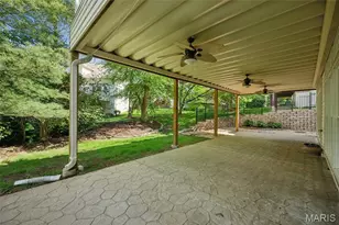 740 Stonebluff Ct, Chesterfield, MO 63005 - Photo 32
