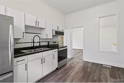 104 S 4th, De Soto, MO 63020 - Photo 6
