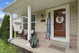 2262 Castlegate Dr, Imperial, MO 63052 - Photo 2