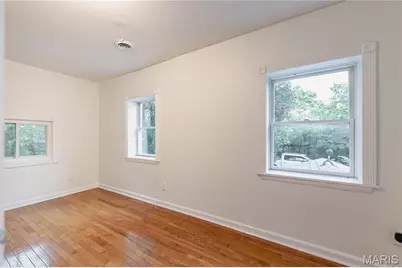125 E Frisco Avenue, Webster Groves, MO 63119 - Photo 24