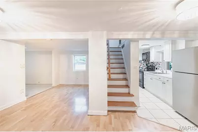 125 E Frisco Avenue, Webster Groves, MO 63119 - Photo 12