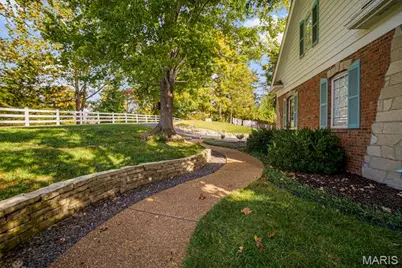 237 Saint Andrews Drive, Saint Albans, MO 63073 - Photo 14