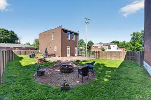 125 W Steins St, Saint Louis, MO 63111 - Photo 42