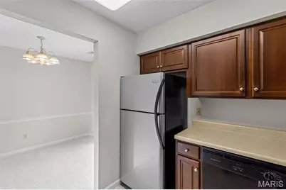 8813 Wrenwood Lane, Saint Louis, MO 63144 - Photo 16