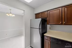 8813 Wrenwood Ln, Saint Louis, MO 63144 - Photo 16