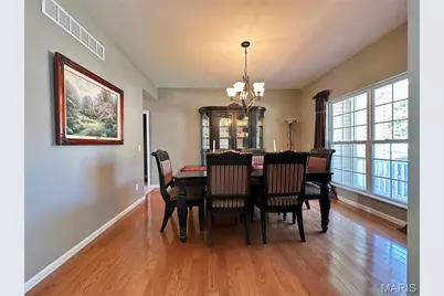 724 Autumnwood Forest Drive, Lake Saint Louis, MO 63367 - Photo 8