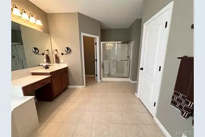 724 Autumnwood Forest Drive, Lake Saint Louis, MO 63367 - Photo 22