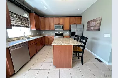 724 Autumnwood Forest Drive, Lake Saint Louis, MO 63367 - Photo 14