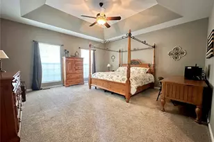 724 Autumnwood Forest Dr, Lake Saint Louis, MO 63367 - Photo 4