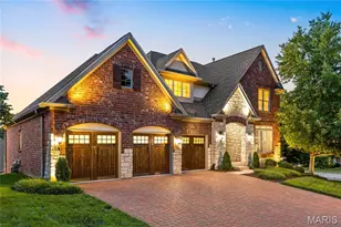 259 Meadowbrook Country Club Estate, Ballwin, MO 63011 - Photo 2