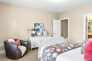 259 Meadowbrook Country Club Estate, Ballwin, MO 63011 - Photo 50