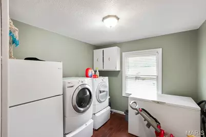 1066 Sun Meadow Road, Bourbon, MO 65441 - Photo 16
