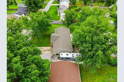 11 S Meadow Drive, O'Fallon, MO 63366 - Photo 24