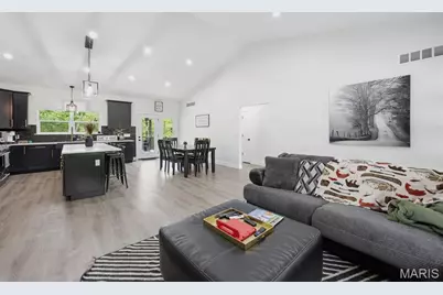 10425 Legacy Drive, Potosi, MO 63664 - Photo 6