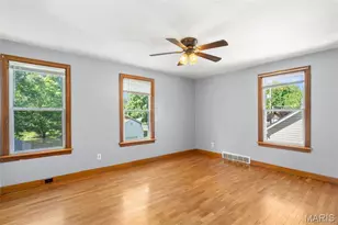 306 W 8th St, Washington, MO 63090 - Photo 16