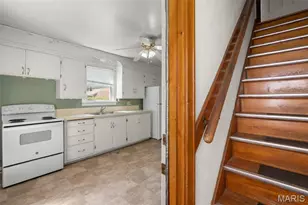 306 W 8th St, Washington, MO 63090 - Photo 14