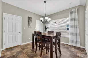 9732 Wilderness Battle Cir, Saint Louis, MO 63123 - Photo 6