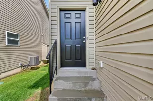 9732 Wilderness Battle Cir, Saint Louis, MO 63123 - Photo 36