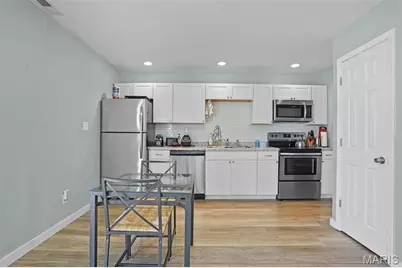 4333 Delmar Boulevard, Saint Louis, MO 63108 - Photo 24