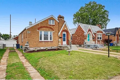 707 Bellavilla Drive, Bella Villa, MO 63125 - Photo 2