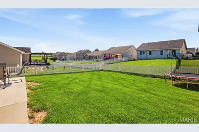 128 Champions Lane, Wentzville, MO 63385 - Photo 30