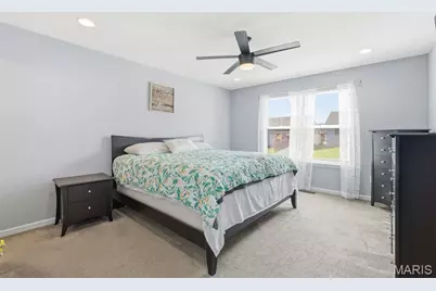 128 Champions Lane, Wentzville, MO 63385 - Photo 20
