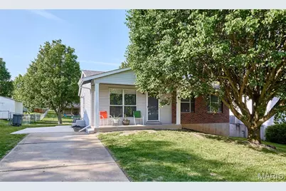 2118 Larkspur Landing, Imperial, MO 63052 - Photo 1