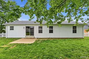 280 Shellbark Dr, Troy, MO 63379 - Photo 4