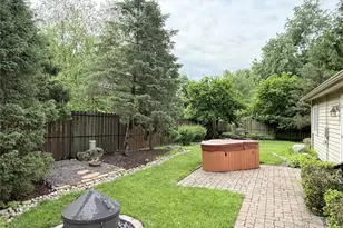8 Sweet Meadows Ln, Ballwin, MO 63011 - Photo 14