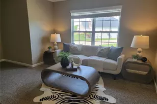 59 Charbonier Bluffs Dr, Florissant, MO 63031 - Photo 20