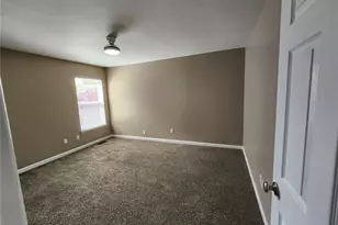 59 Charbonier Bluffs Dr, Florissant, MO 63031 - Photo 32