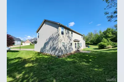 59 Charbonier Bluffs Drive, Florissant, MO 63031 - Photo 4
