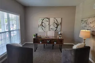 59 Charbonier Bluffs Dr, Florissant, MO 63031 - Photo 8