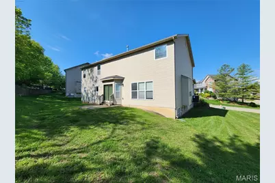 59 Charbonier Bluffs Drive, Florissant, MO 63031 - Photo 4