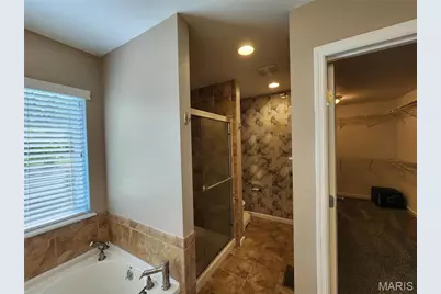 59 Charbonier Bluffs Drive, Florissant, MO 63031 - Photo 24