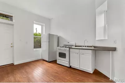 3512 McKean Avenue, Saint Louis, MO 63118 - Photo 2