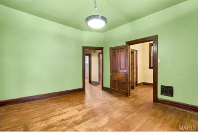 3512 McKean Avenue, Saint Louis, MO 63118 - Photo 8