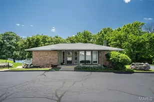 2370 Hidden Meadow Ln, Ballwin, MO 63021 - Photo 32