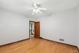 5746 Pernod Ave, Saint Louis, MO 63139 - Photo 12