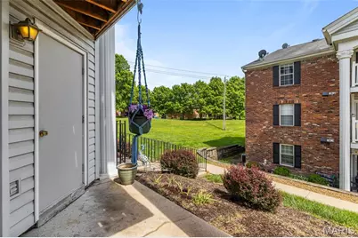 1948 Marine Terrace Drive #B, Saint Louis, MO 63146 - Photo 20