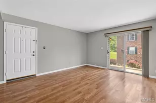 1948 Marine Terrace Dr, Saint Louis, MO 63146 - Photo 10