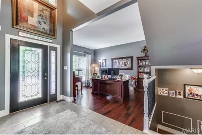 10 Deergrass Court, Oakville, MO 63129 - Photo 2