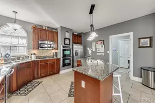 10 Deergrass Ct, Oakville, MO 63129 - Photo 20