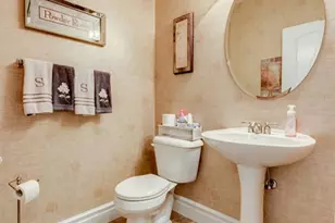 10 Deergrass Ct, Oakville, MO 63129 - Photo 6