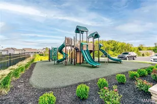 100 Mora Blvd, O'Fallon, MO 63368 - Photo 12
