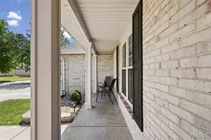 2854 Queen Bee Ln, Oakville, MO 63129 - Photo 6
