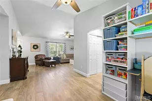 2854 Queen Bee Ln, Oakville, MO 63129 - Photo 18