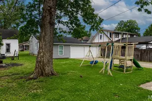 219 W Davidson Ave, Chaffee, MO 63740 - Photo 12