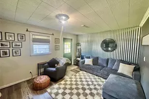 4 Thomas St, Monroe City, MO 63456 - Photo 2