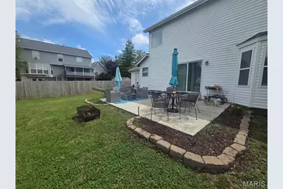 602 Autumn Creek Drive, Wentzville, MO 63385 - Photo 8